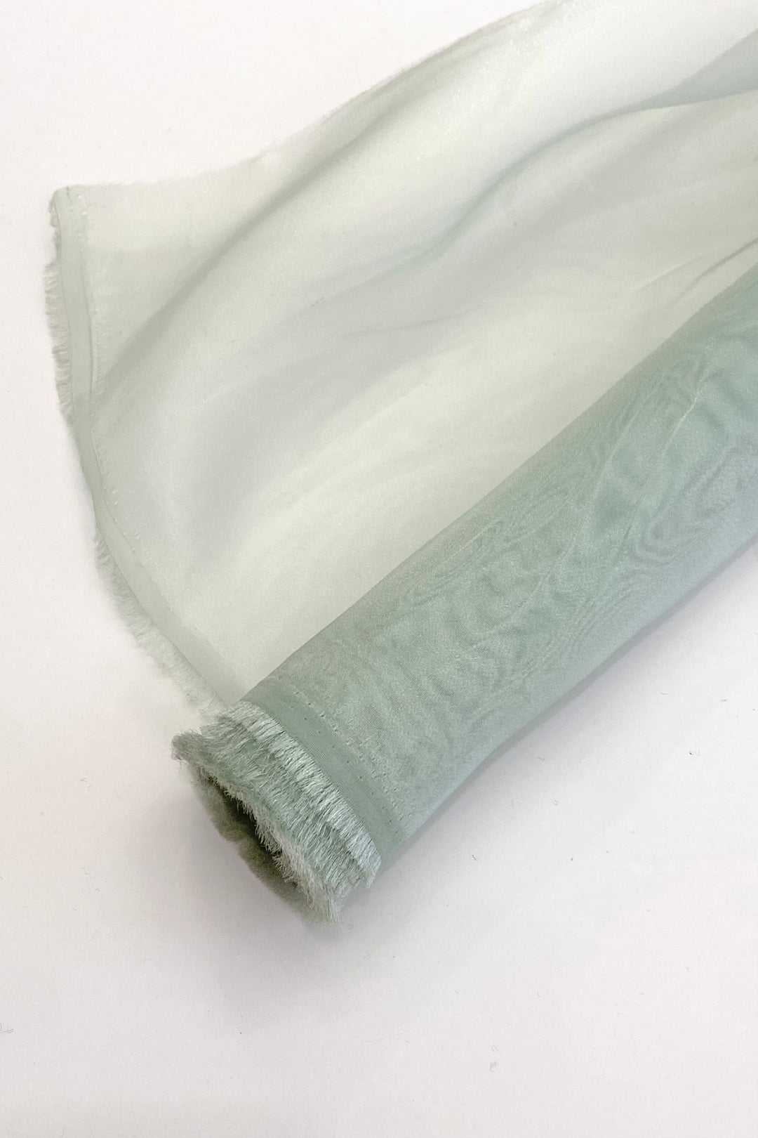 Tejido organza menta 1,50 x 2 m.