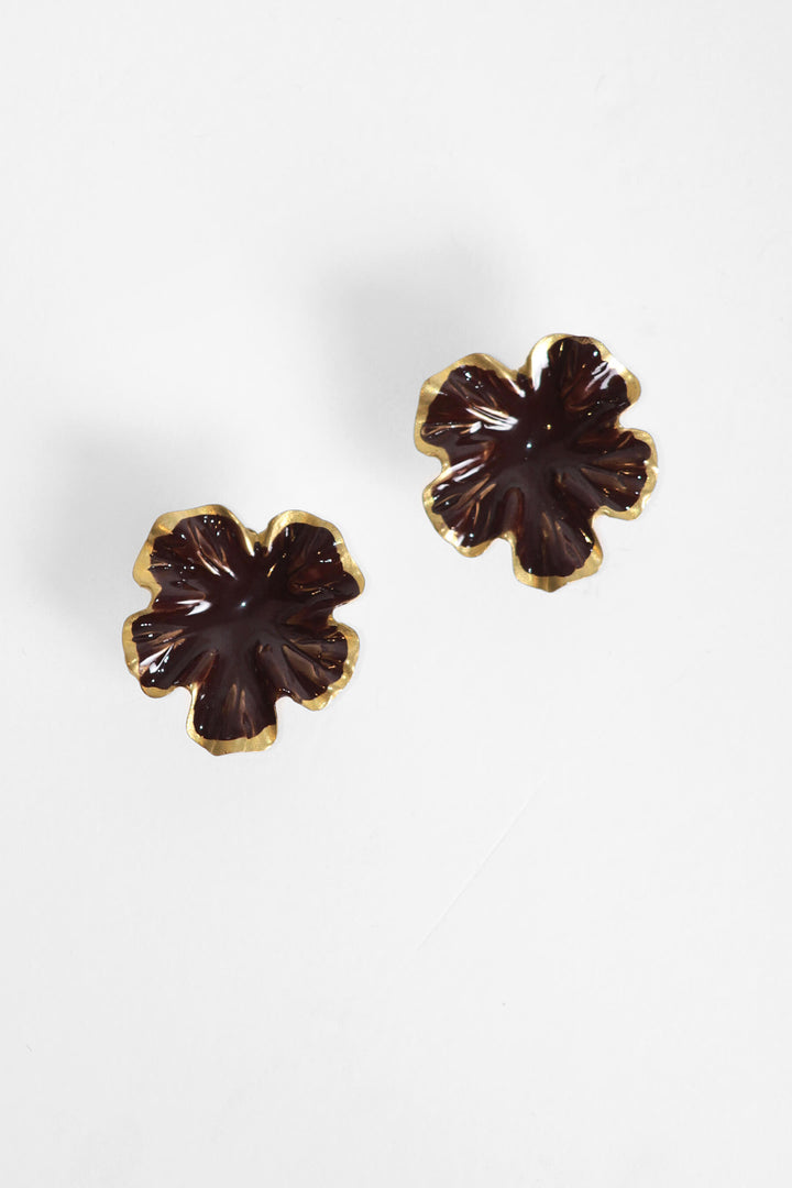 Pendientes Aspen · esmalte Chocolate