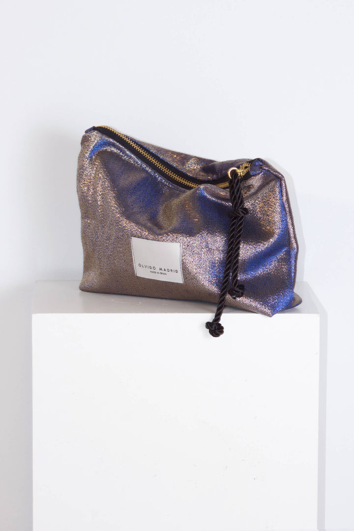 Pouch · Metalizado morado