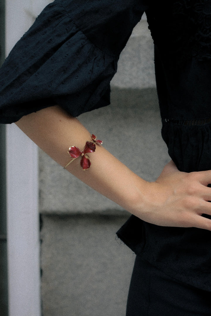 Pulsera Fiorela · Esmalte Granate