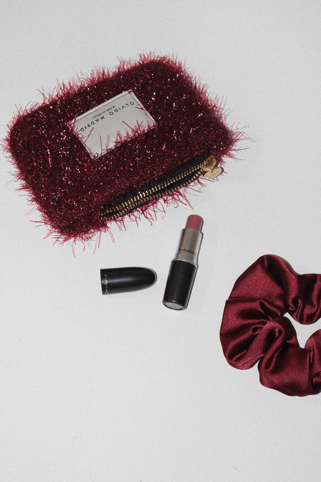 Monedero + coletero de regalo · Granate