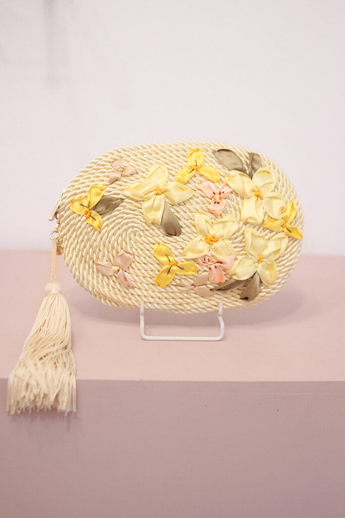 Bolso Antonia *BORDADO* · Amarillo pastel